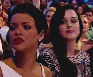Katy Perry gives Rihanna the ol' side-eye.